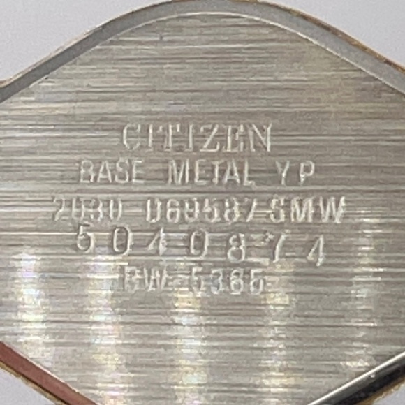 Citizen Vintage Rectangular Gold Plated Gold Black tones Ladies Watch Working - Picture 7 of 8